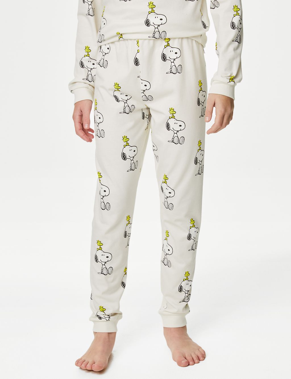Cotton Rich Snoopy™ Pyjamas (6-16 Yrs) 4 of 5