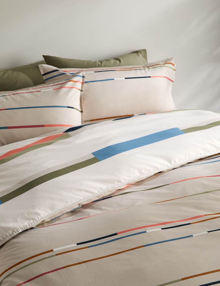 Cotton Rich Striped Bedding Set 1 of 5