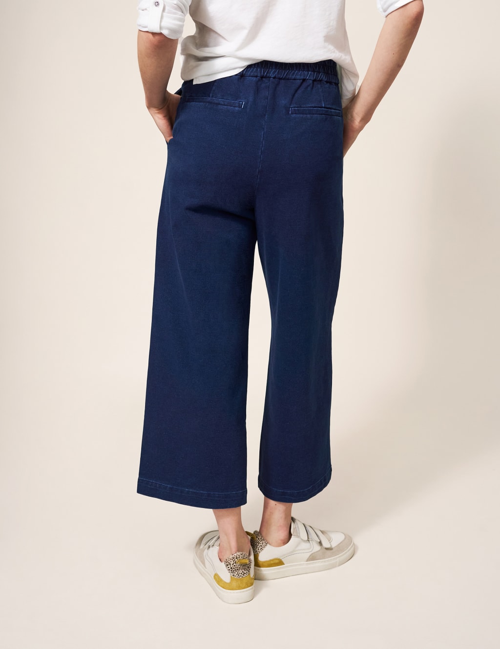 White cropped trousers m&s deals