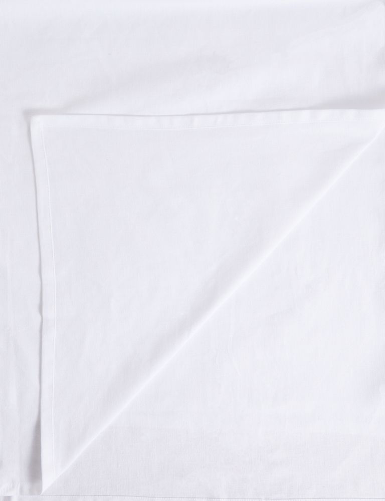 Cotton with Linen Tablecloth 2 of 4