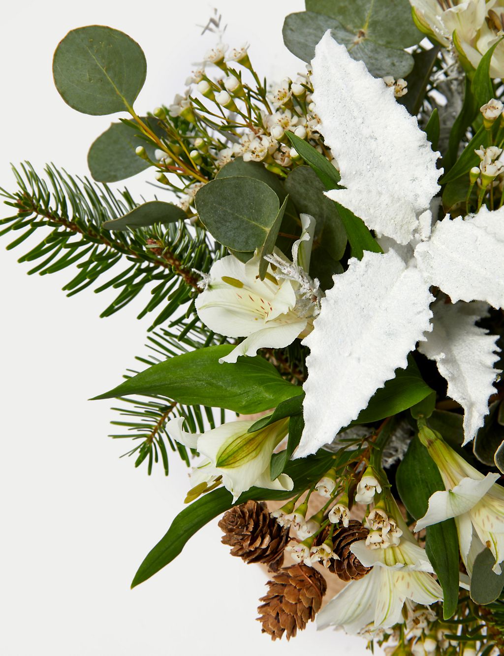 Create Your Own Christmas Table Arrangement 7 of 7