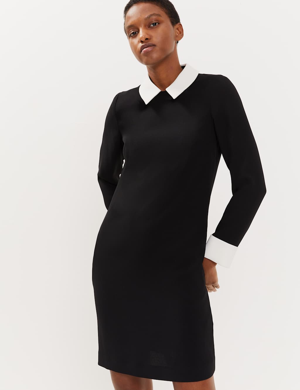 Crepe Contrast Detailing Shift Dress 2 of 7