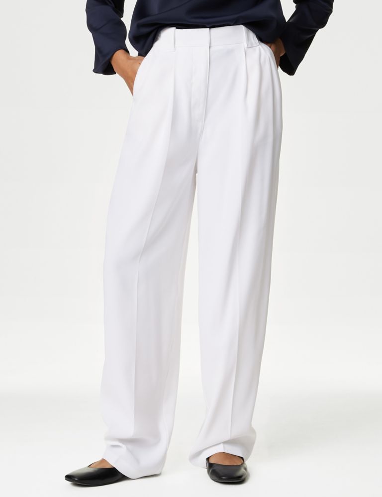 Crepe Pleat Front Straight Leg Trousers 3 of 5
