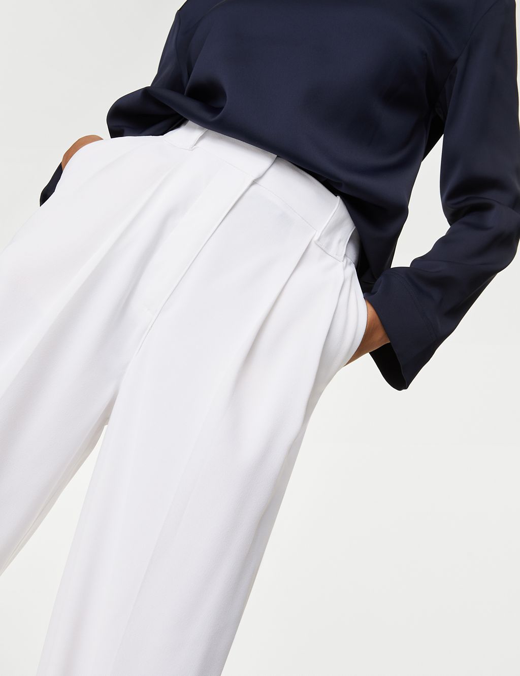 Crepe Pleat Front Straight Leg Trousers 4 of 5