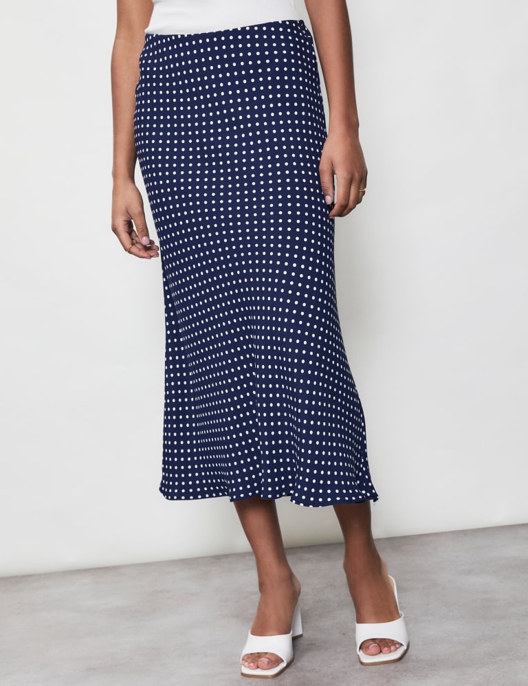 Polka dot outlet slip skirt