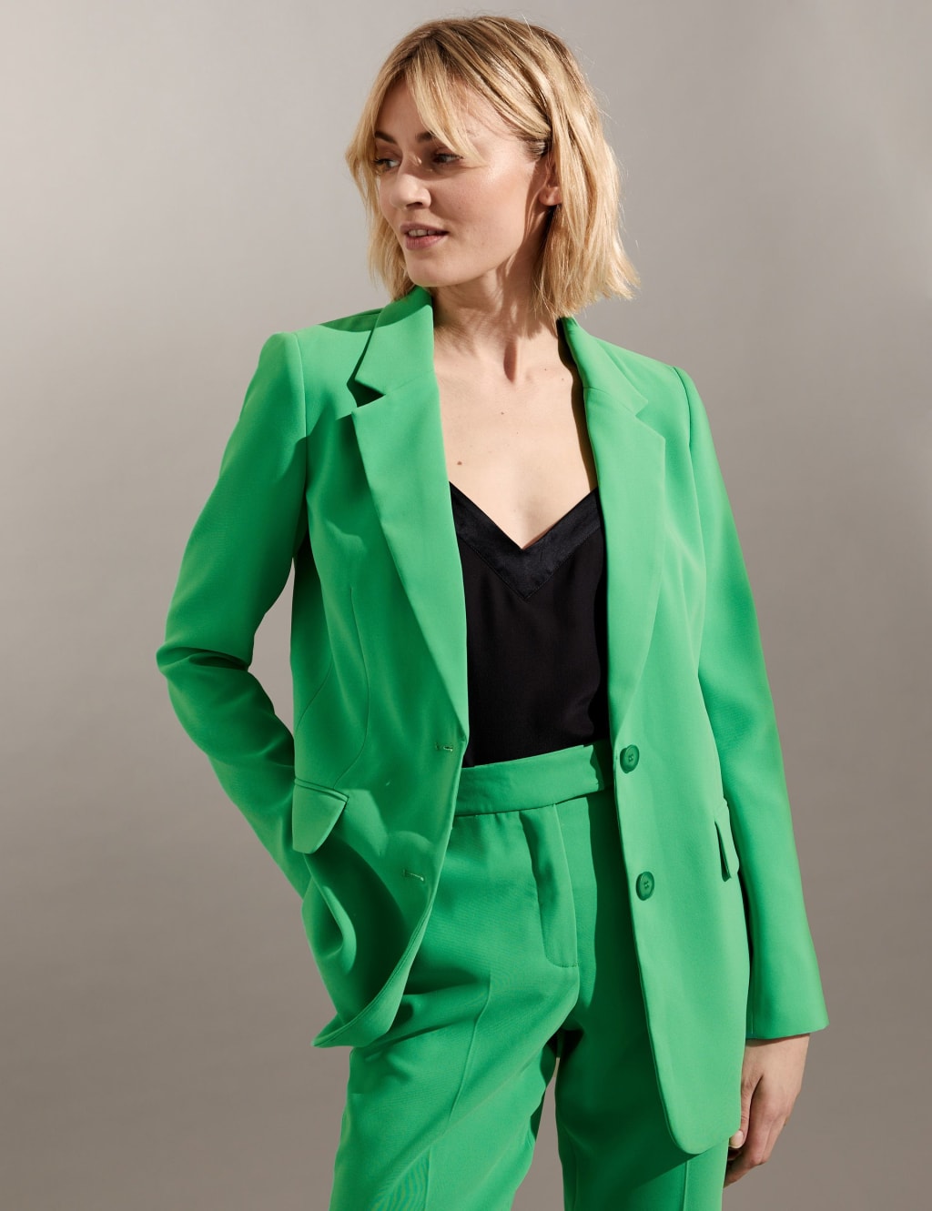 Crepe Tailored Single Breasted Blazer