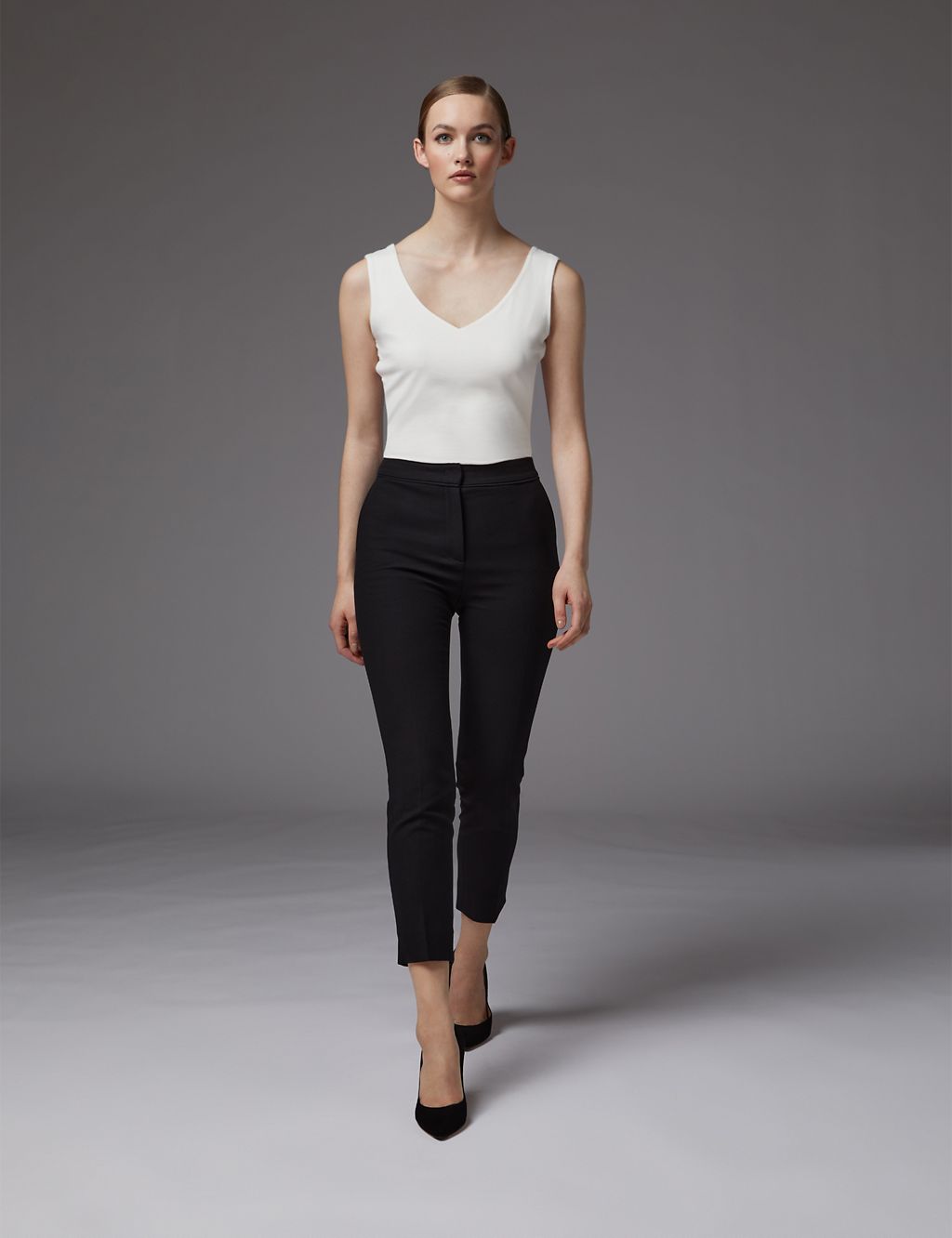 Crepe Tapered Ankle Grazer Trousers 3 of 4