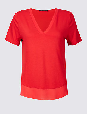 Crepe V-Neck Short Sleeve T-Shirt Image 2 of 4