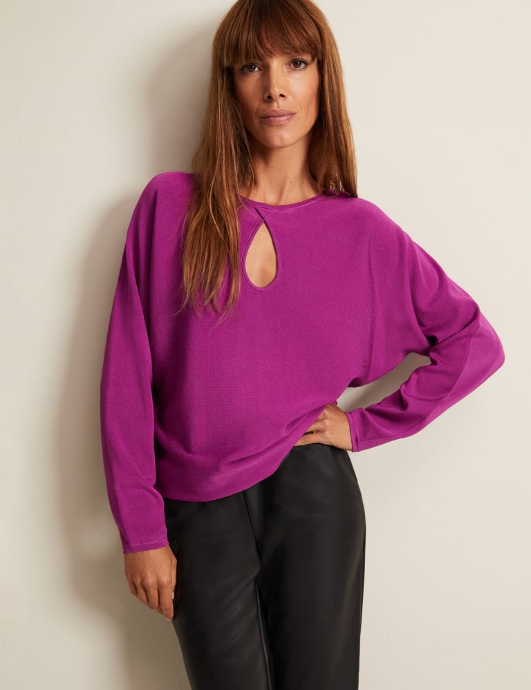 Batwing hot sale sleeve jumper
