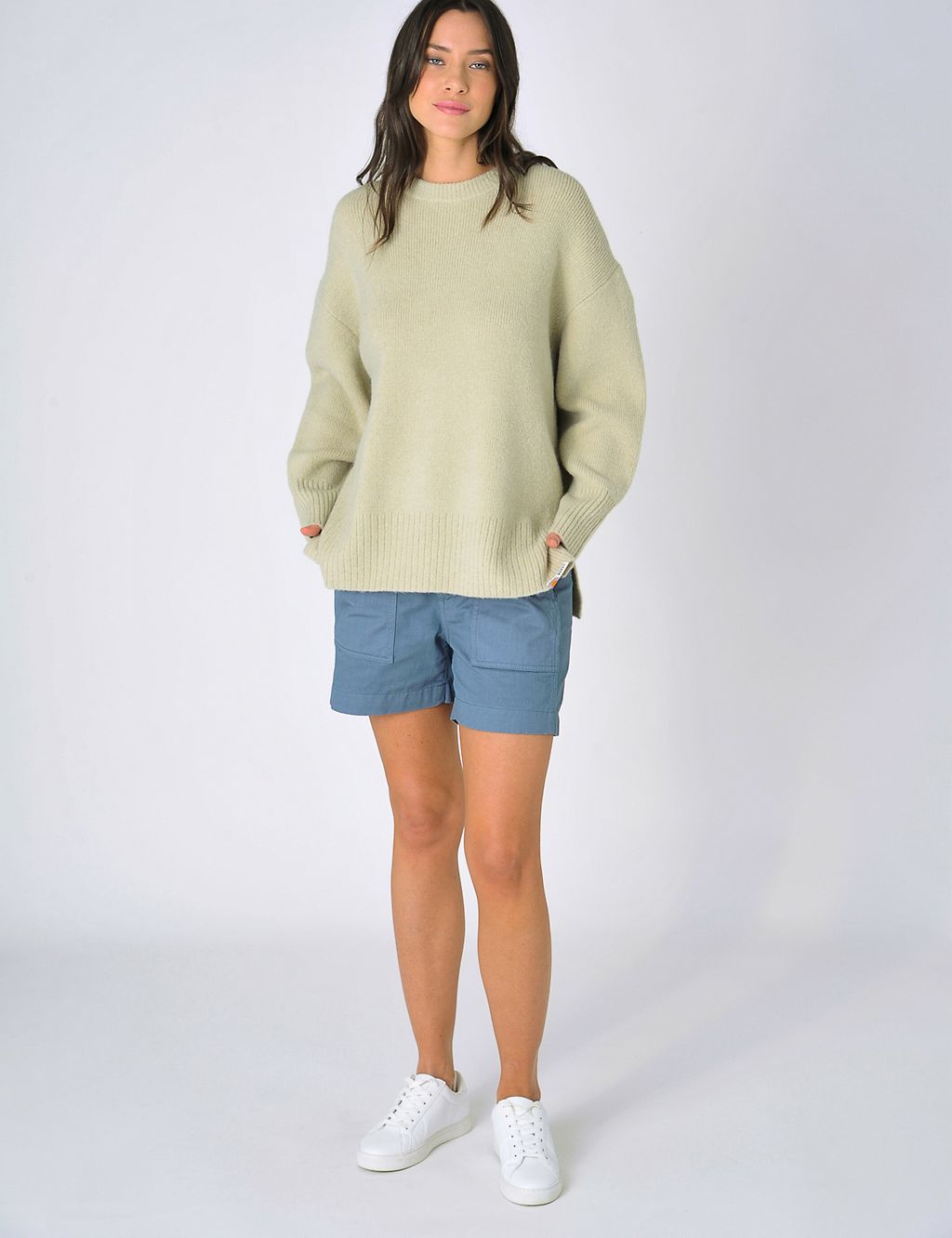 Crew Neck Relaxed Jumper with Wool 4 of 6