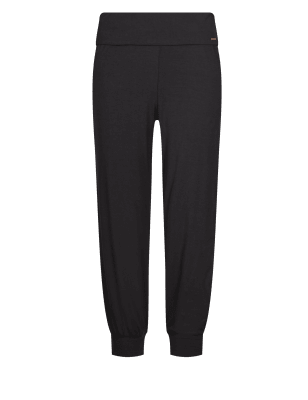 Black cropped pyjama discount bottoms