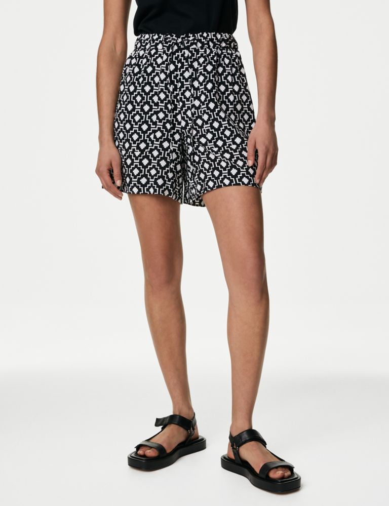 Cupro Rich Printed High Waisted Shorts 4 of 7