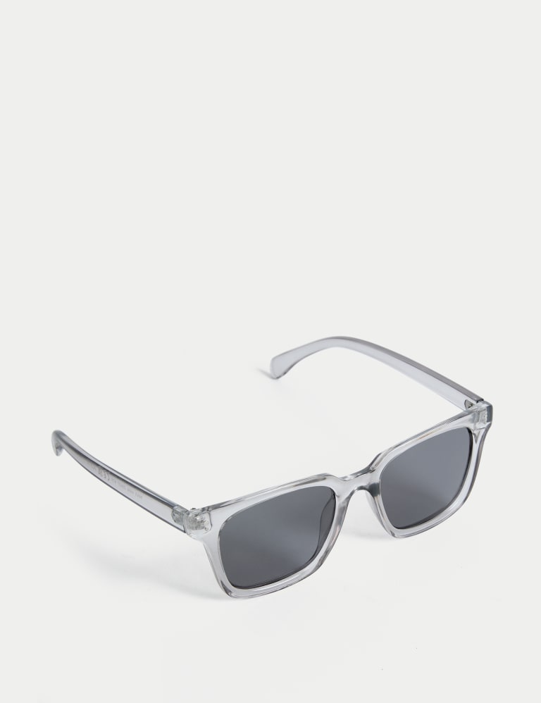 D Frame Polarised Sunglasses 2 of 3