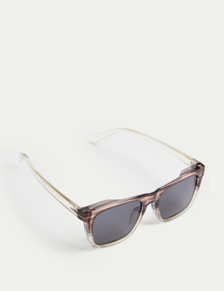 D frame Polarised Sunglasses 2 of 2