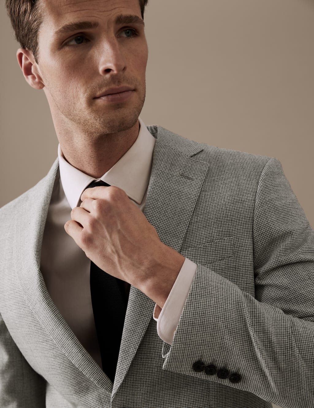 Tailored Fit Pure Wool Puppytooth Suit image 7