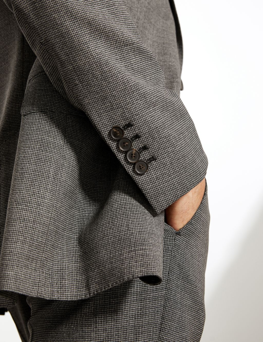 Tailored Fit Bi-Stretch Puppytooth 2 Piece Suit image 6