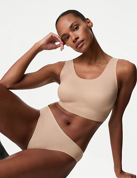 Flexifit&trade; Non Wired Crop Top Set