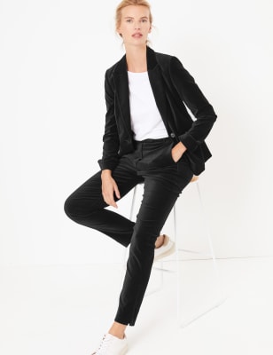 Ensemble pantalon et blazer ajust&eacute; en velours