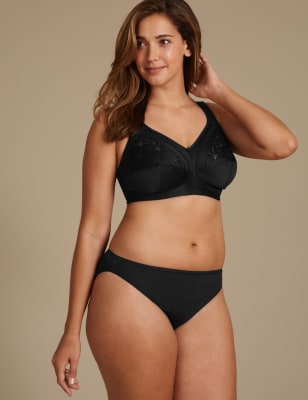 Soutien-gorge de maintien sans armatures &agrave; bretelles crois&eacute;es, bonnets embo&icirc;tants B&nbsp;&agrave;&nbsp;I