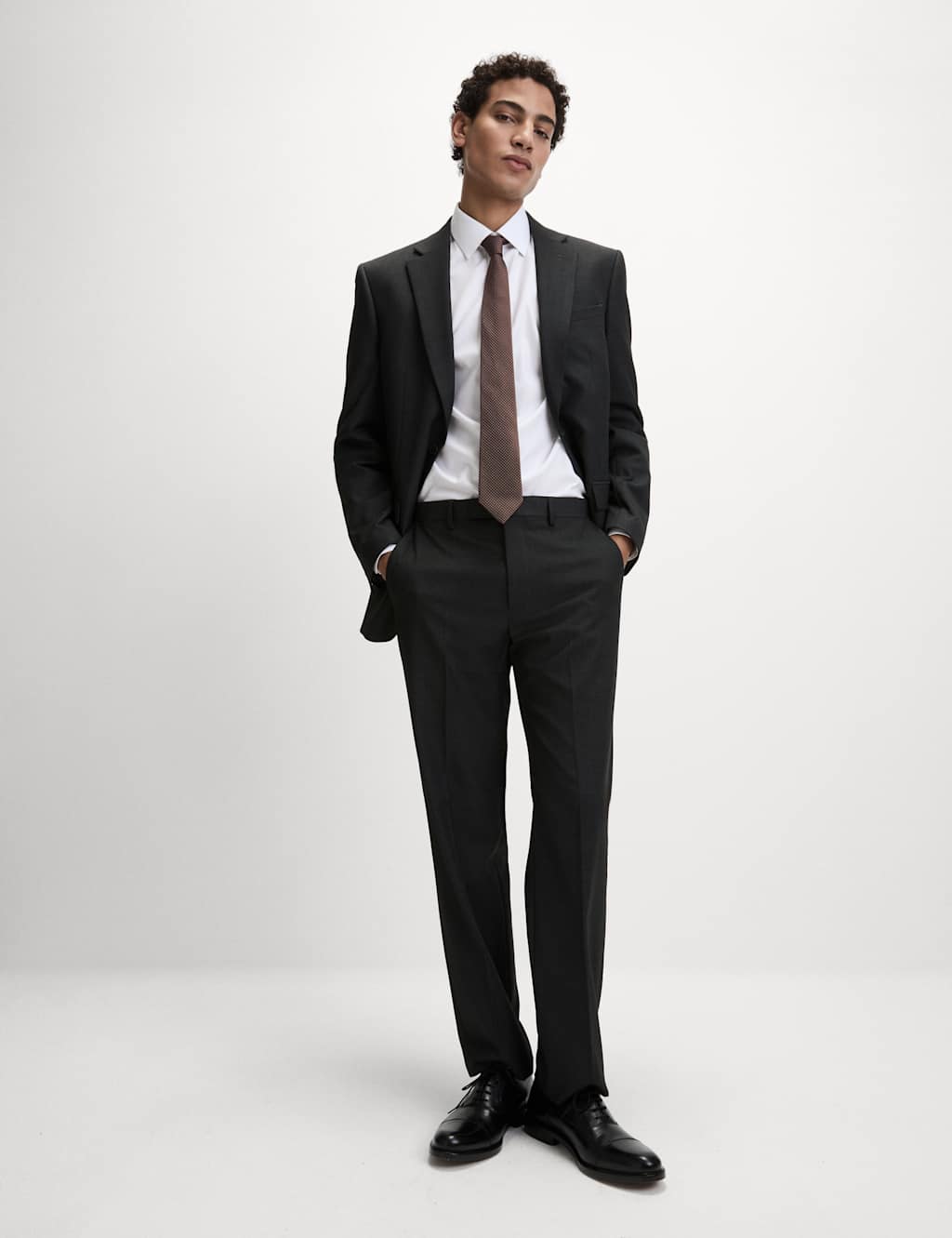 Regular Fit Stretch Suit image 3
