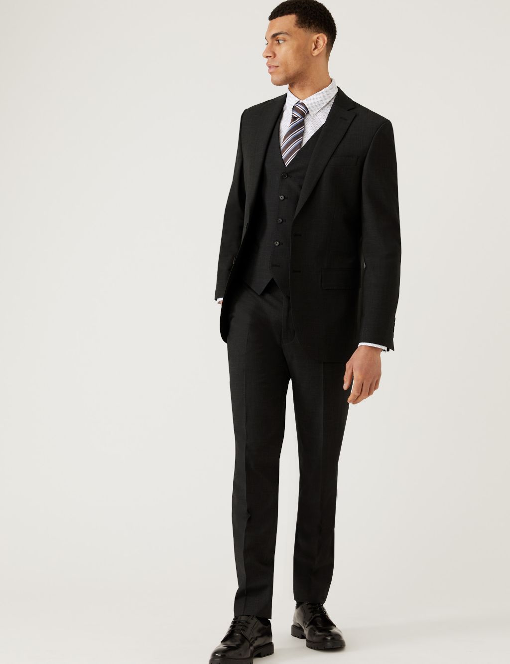 The Ultimate Tailored Fit Suit image 4