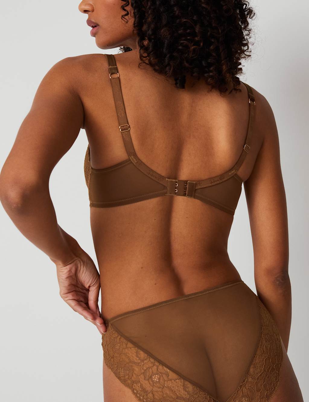 Silk & Lace Wired Full Cup Bra Set A-E image 4
