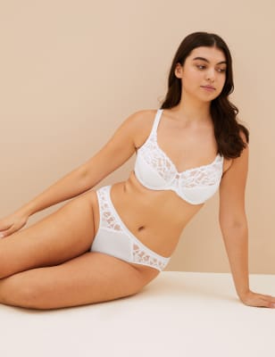 MARKS & SPENCER Wild Blooms Wired Full Cup Bra T332711WHITE (32D) Women  Everyday Non Padded Bra - Buy MARKS & SPENCER Wild Blooms Wired Full Cup Bra  T332711WHITE (32D) Women Everyday Non