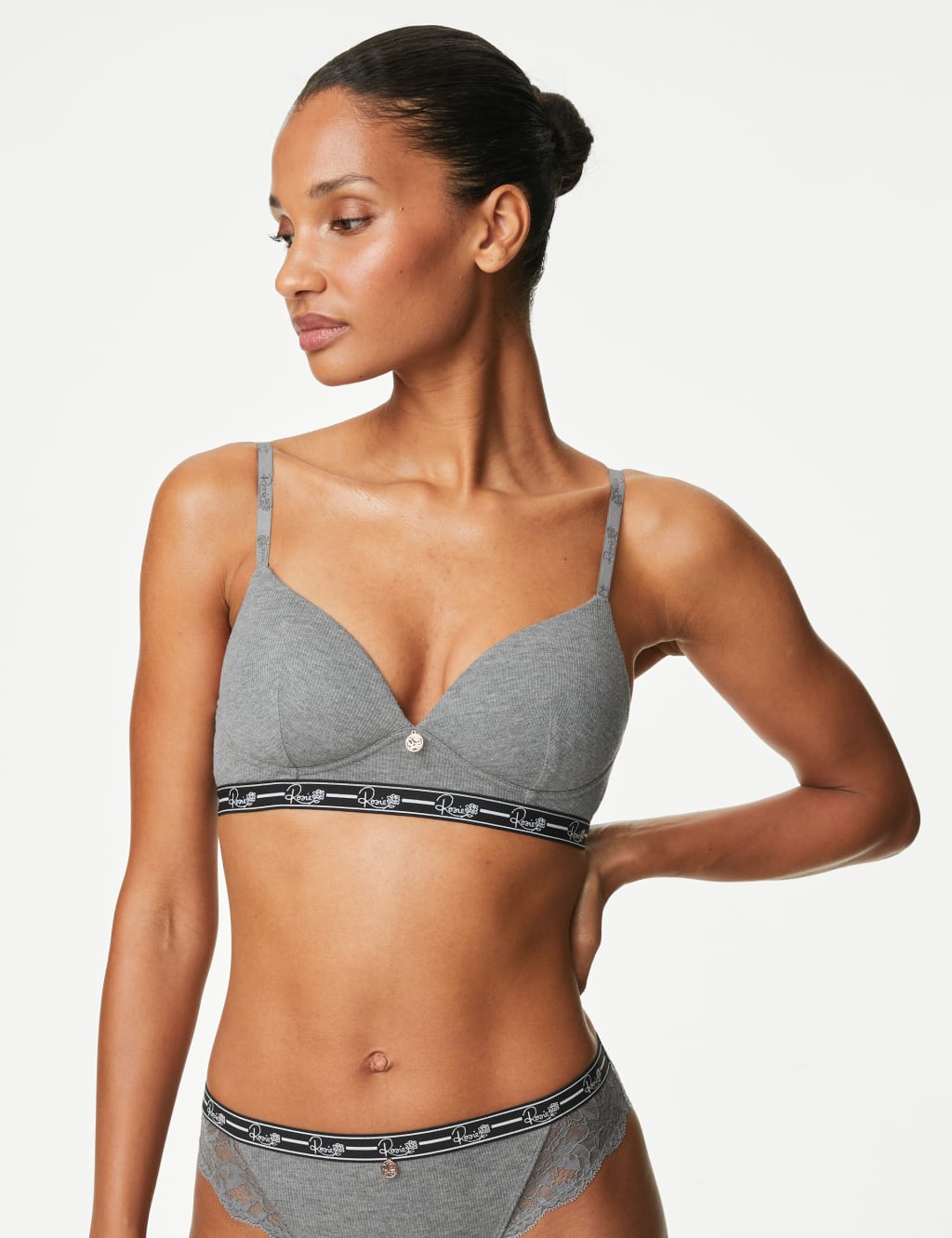 Ribbed Lounge Non Wired Plunge Bra Set A-E image 3