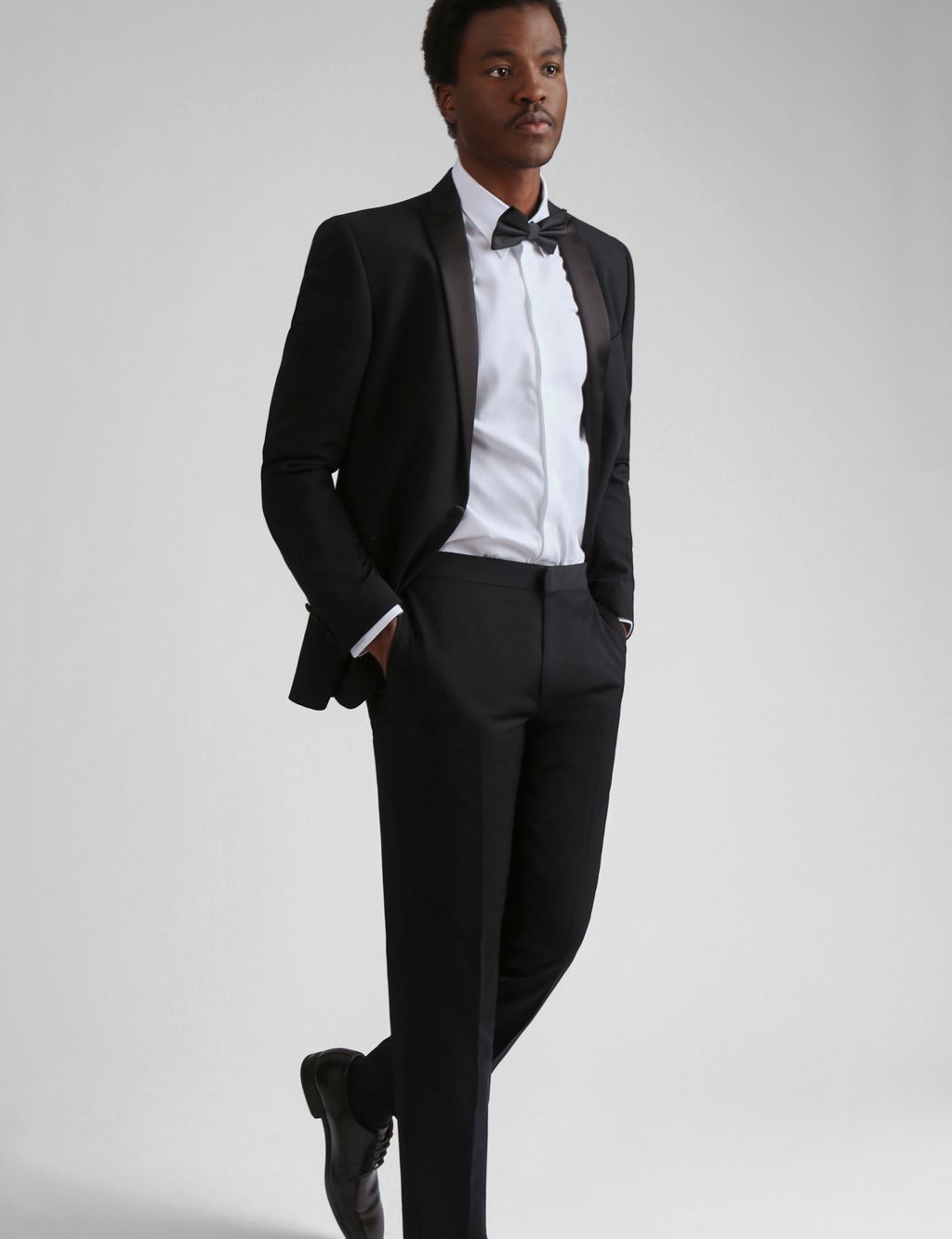 Slim Fit Wool Rich Tuxedo Suit