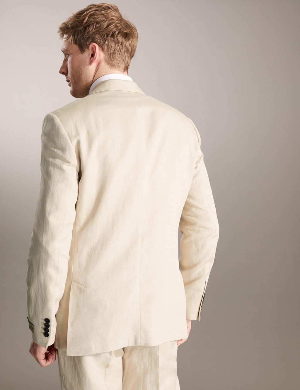 Regular Fit Silk Rich And Linen Suit image 3