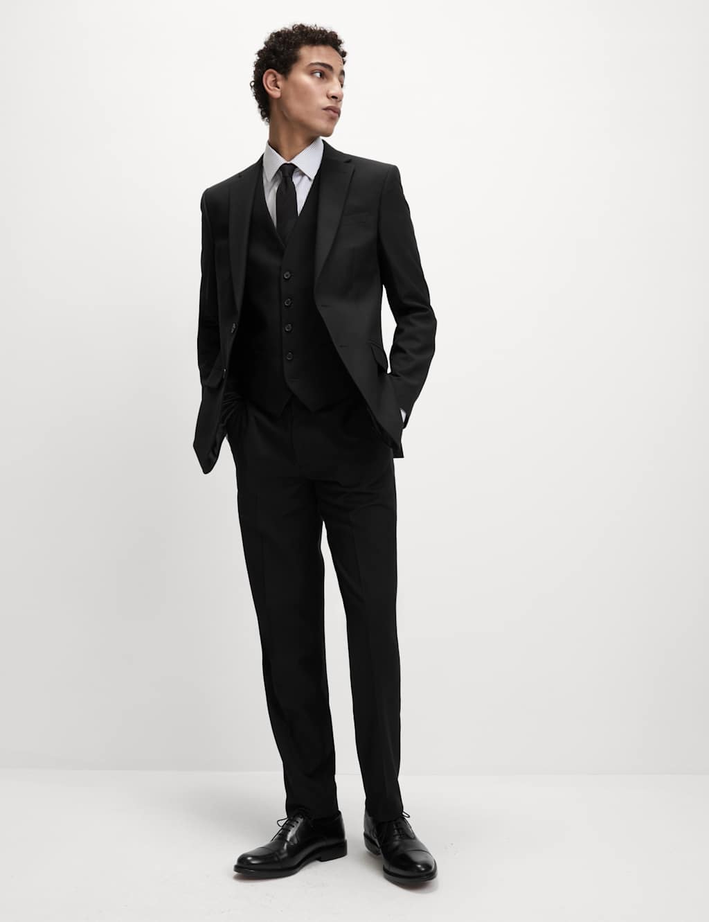 Skinny Fit Stretch Suit image 2