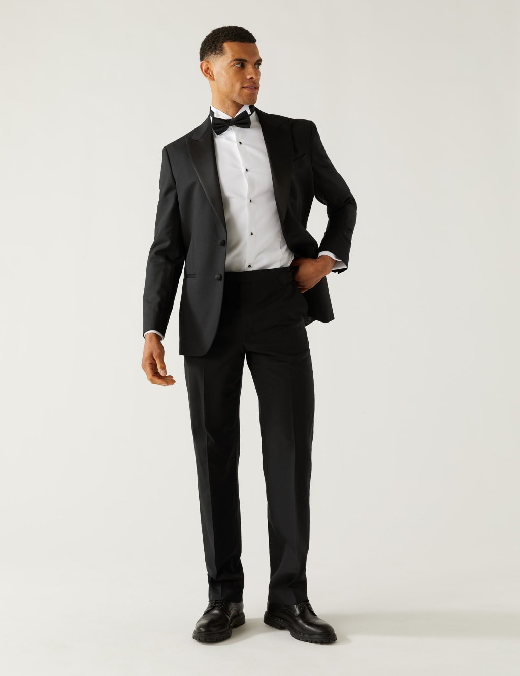 Regular Fit Pure Wool Peak Lapel Tuxedo image 1