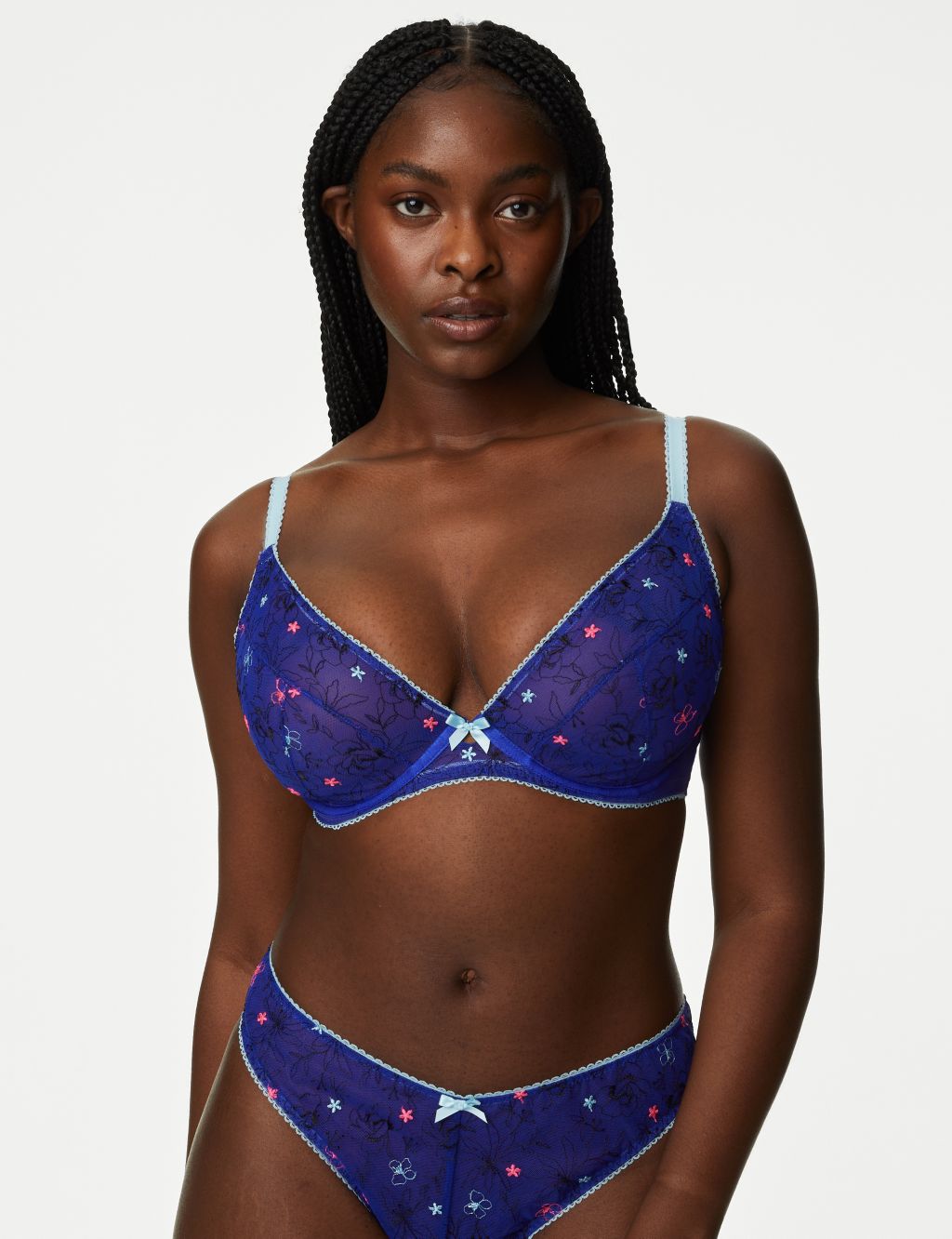 Carissa Embroidery Wired Plunge Bra Set image 3