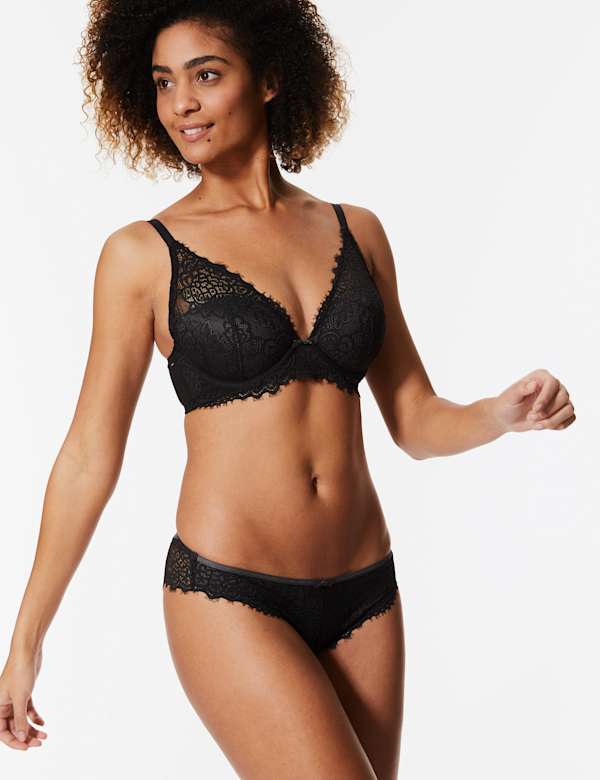 Lace Underwired Set with Plunge A-E