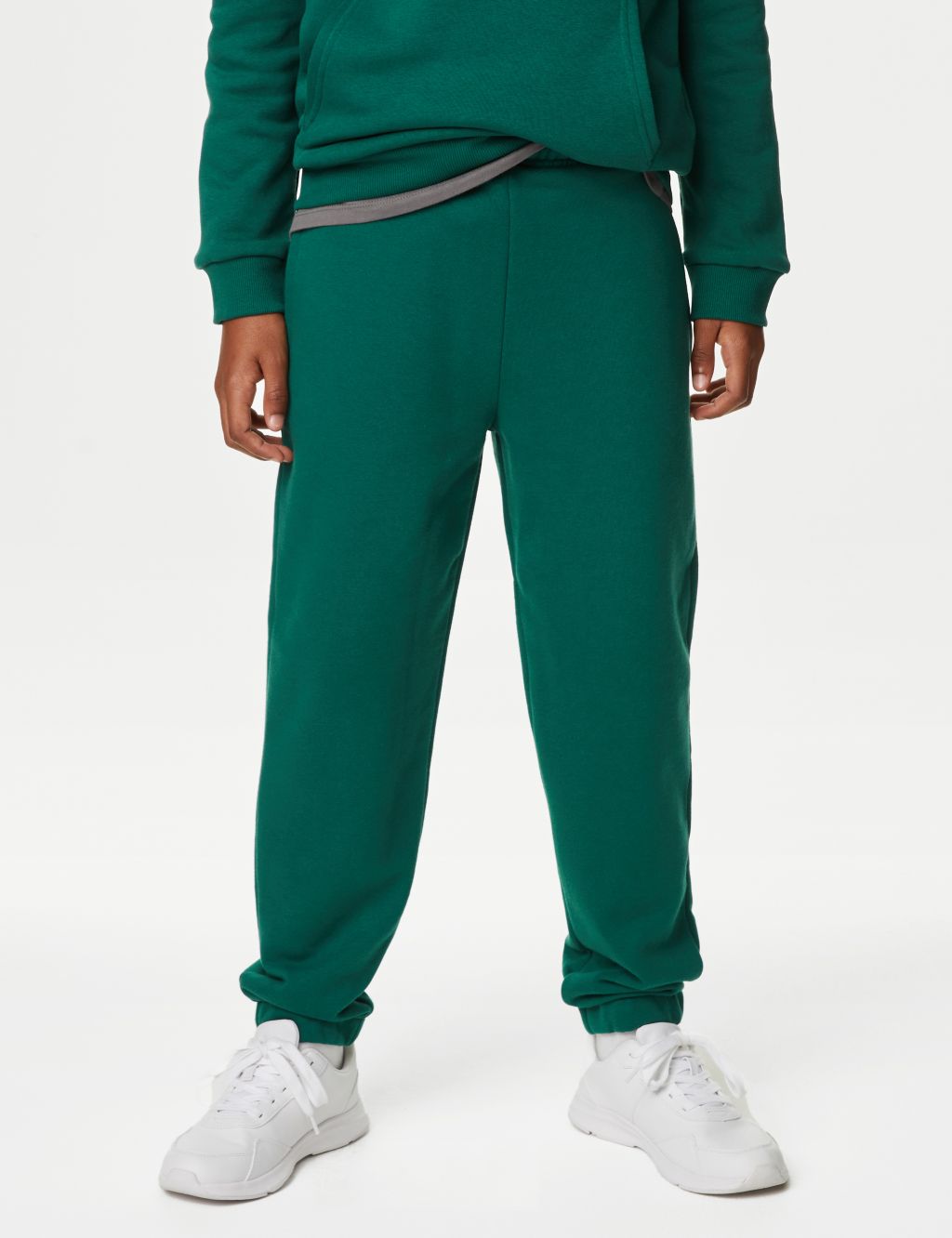 Hoodie & Jogger Outfit image 4