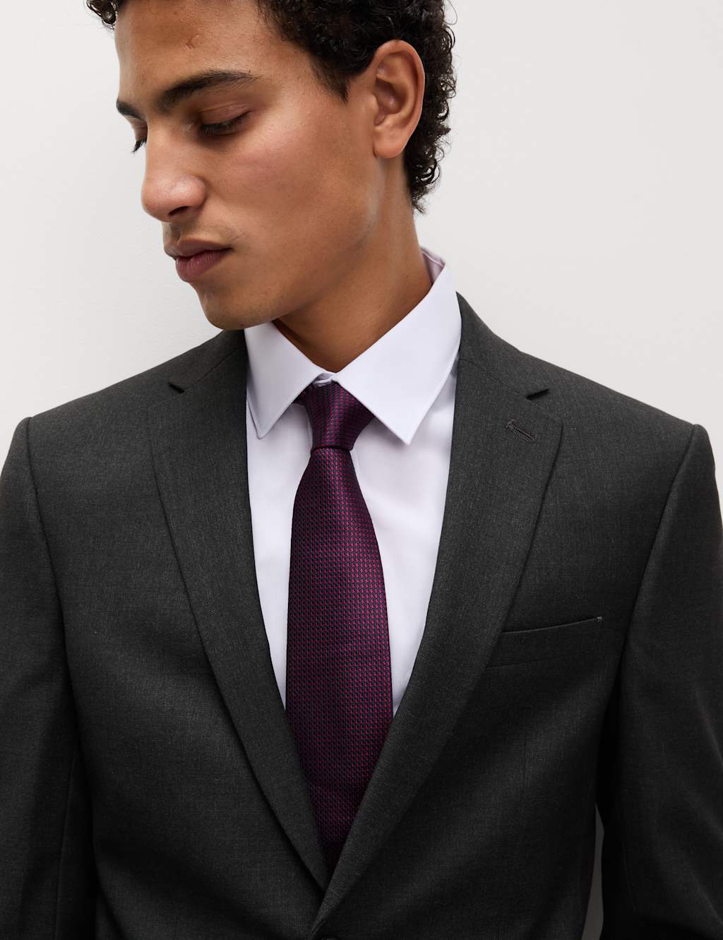 Skinny Fit Stretch Suit image 2