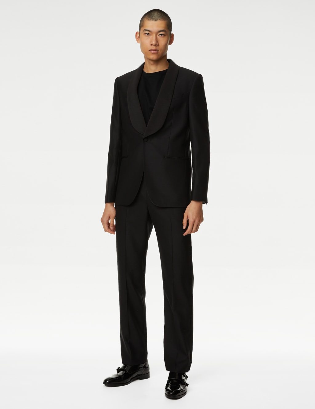 Black regular best sale fit suit