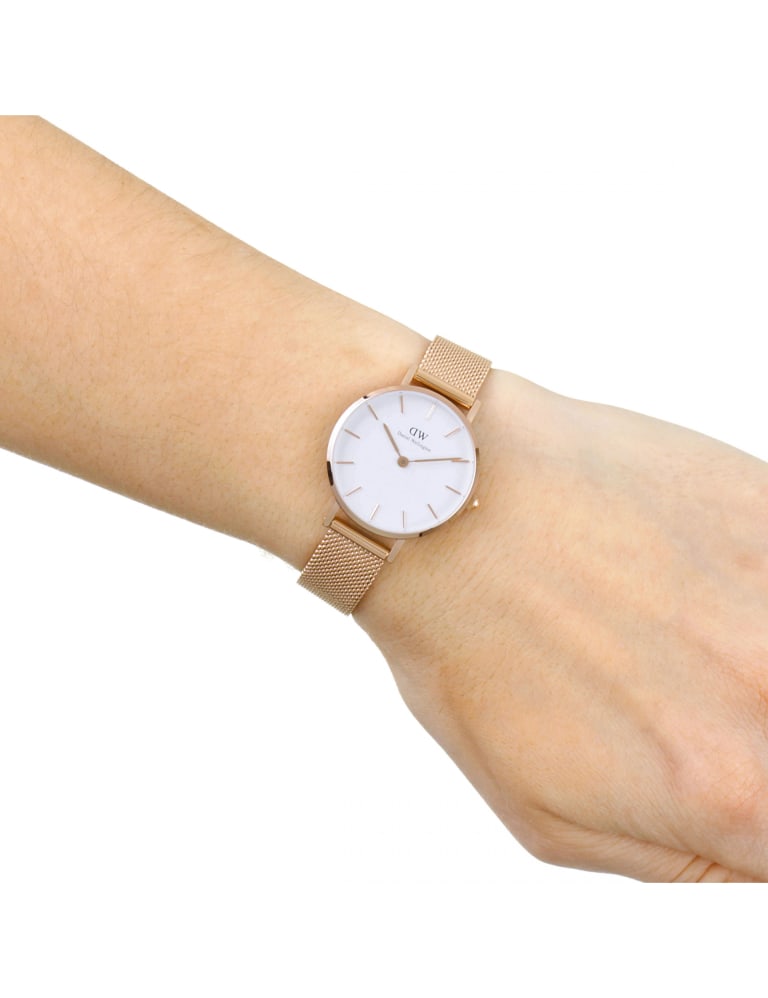 Daniel wellington petite gold watch top