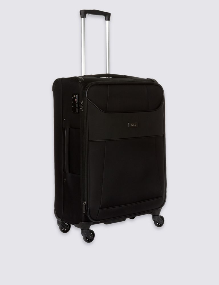 Delta 4 Wheel Medium Suitcase 3 of 6