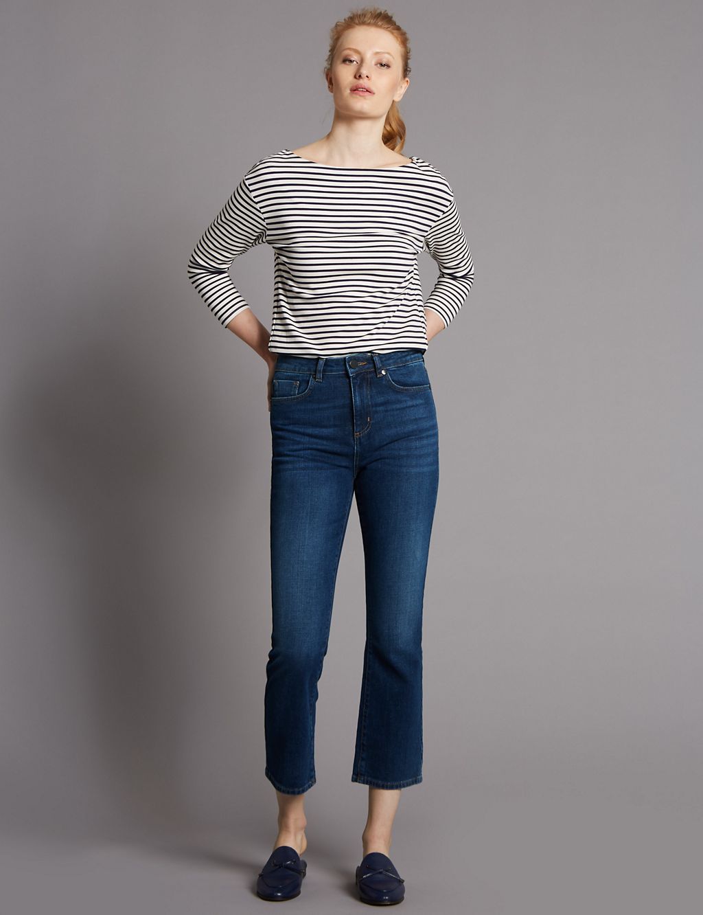 Demi Boot Mid Rise Flare Jeans 3 of 6