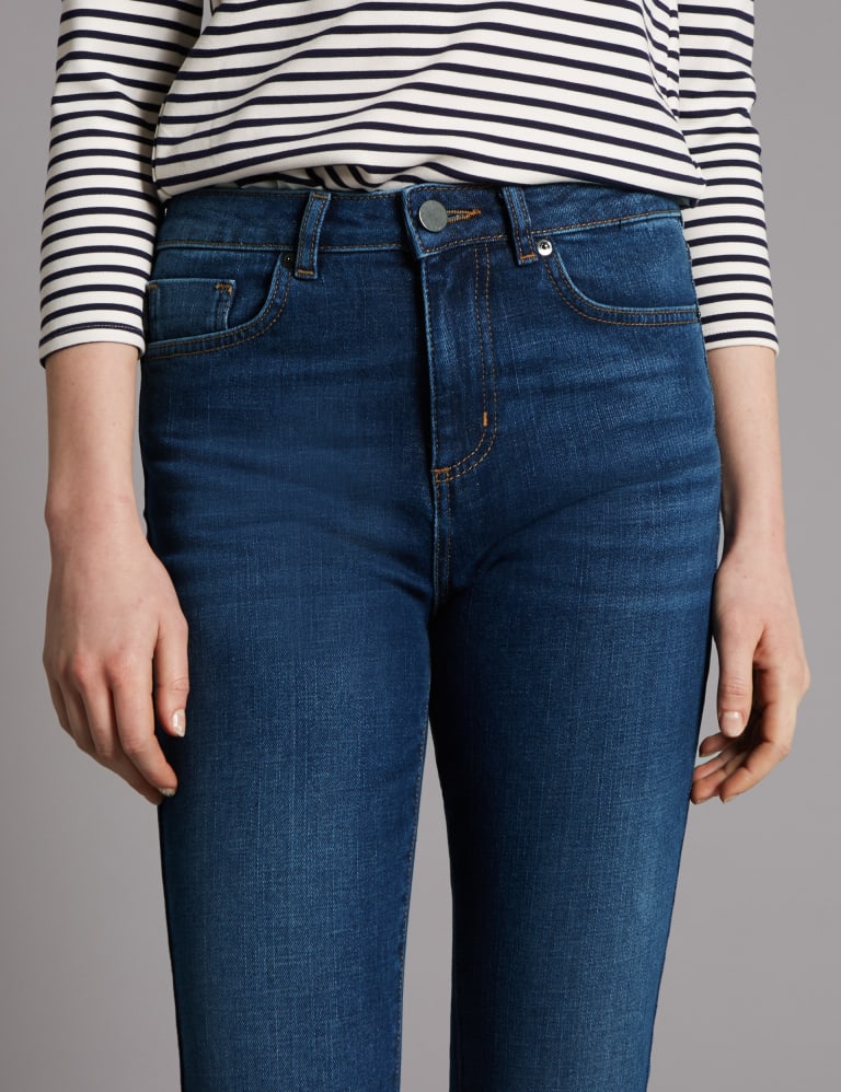 Demi flare jeans online