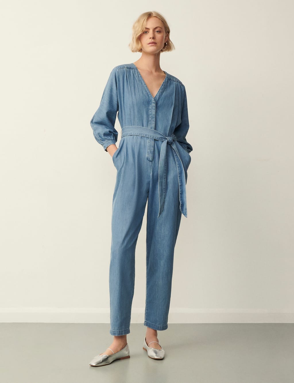 Denim Belted 3/4 Sleeve Jumpsuit 3 of 5