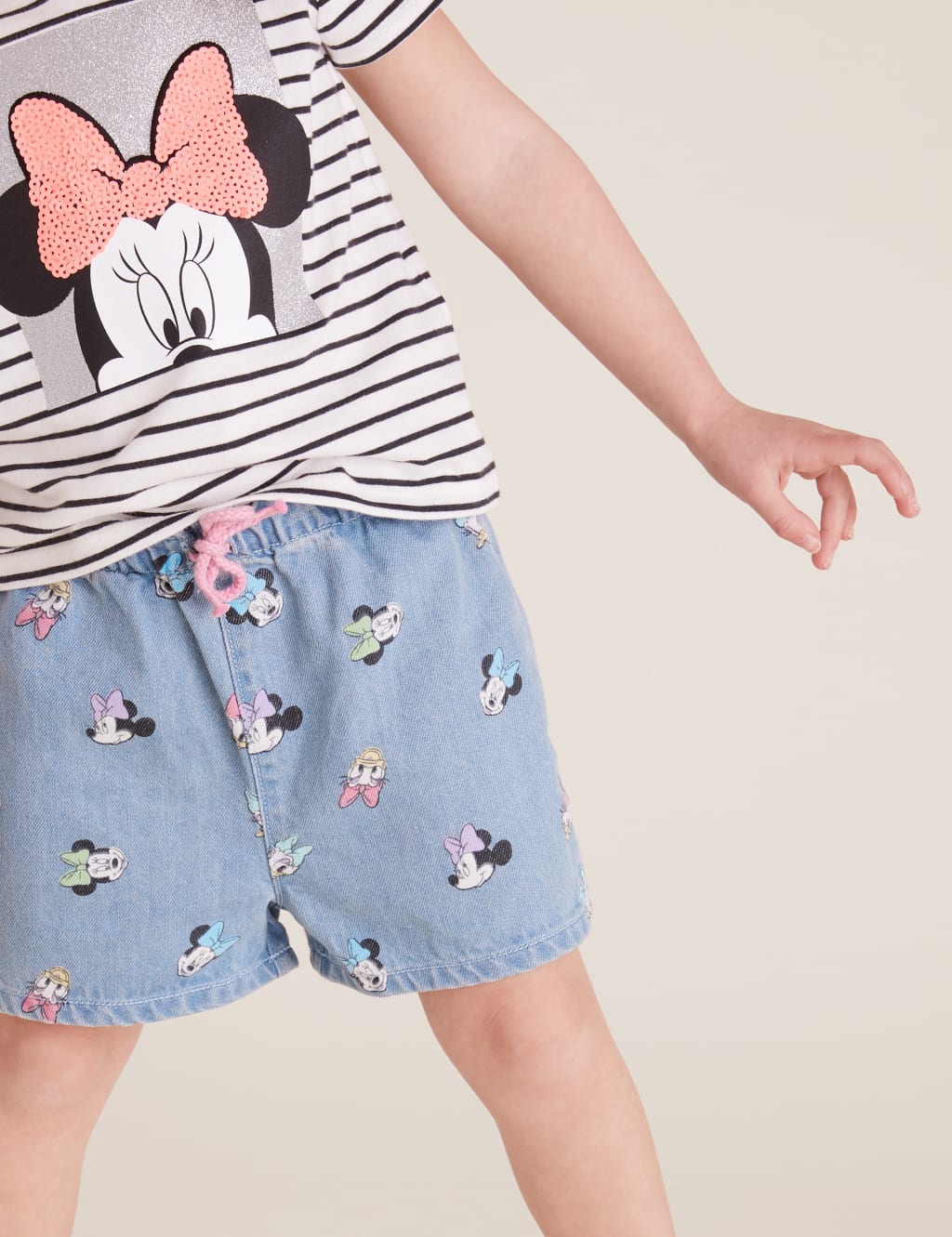 Girls minnie mouse shorts discount