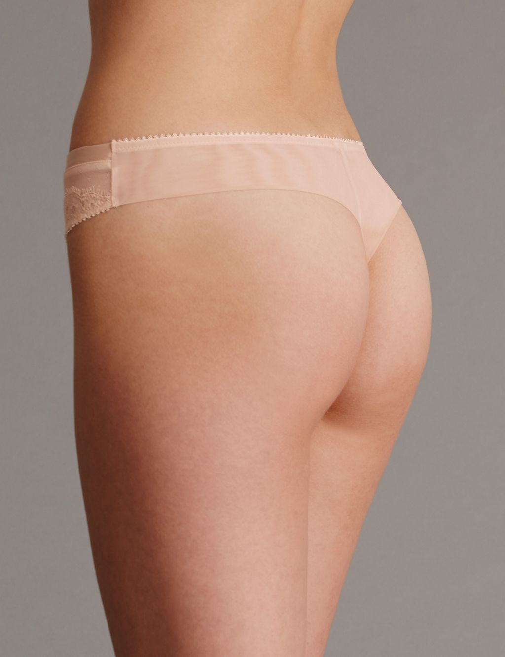 Dentelle Lace Low Rise Thong 2 of 5