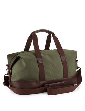 Detachable Contrast Strap Holdall Image 2 of 3