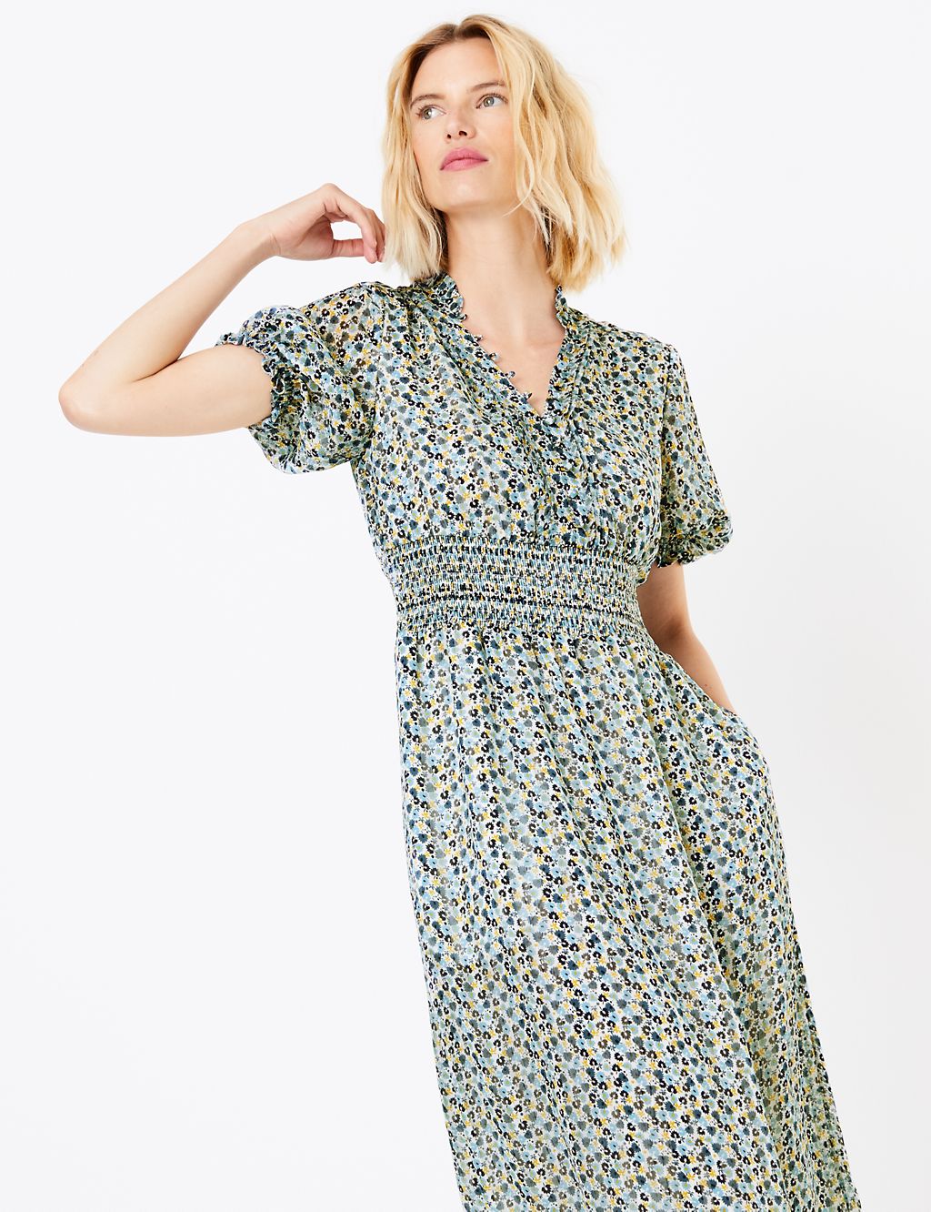 Ditsy Floral Print Waisted Dress 4 of 5