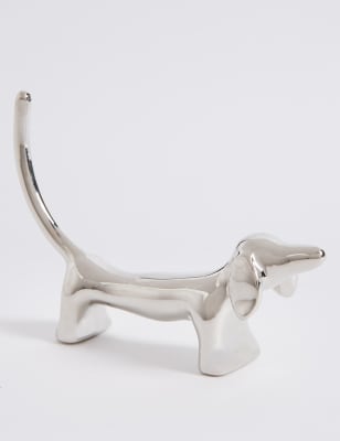 Sausage dog outlet ring holder