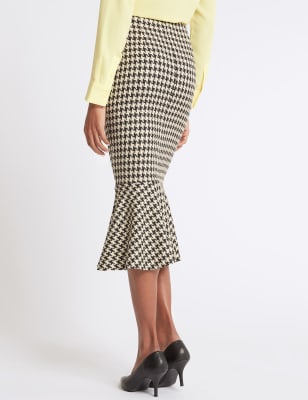 Fishtail skirt 2025 marks and spencer