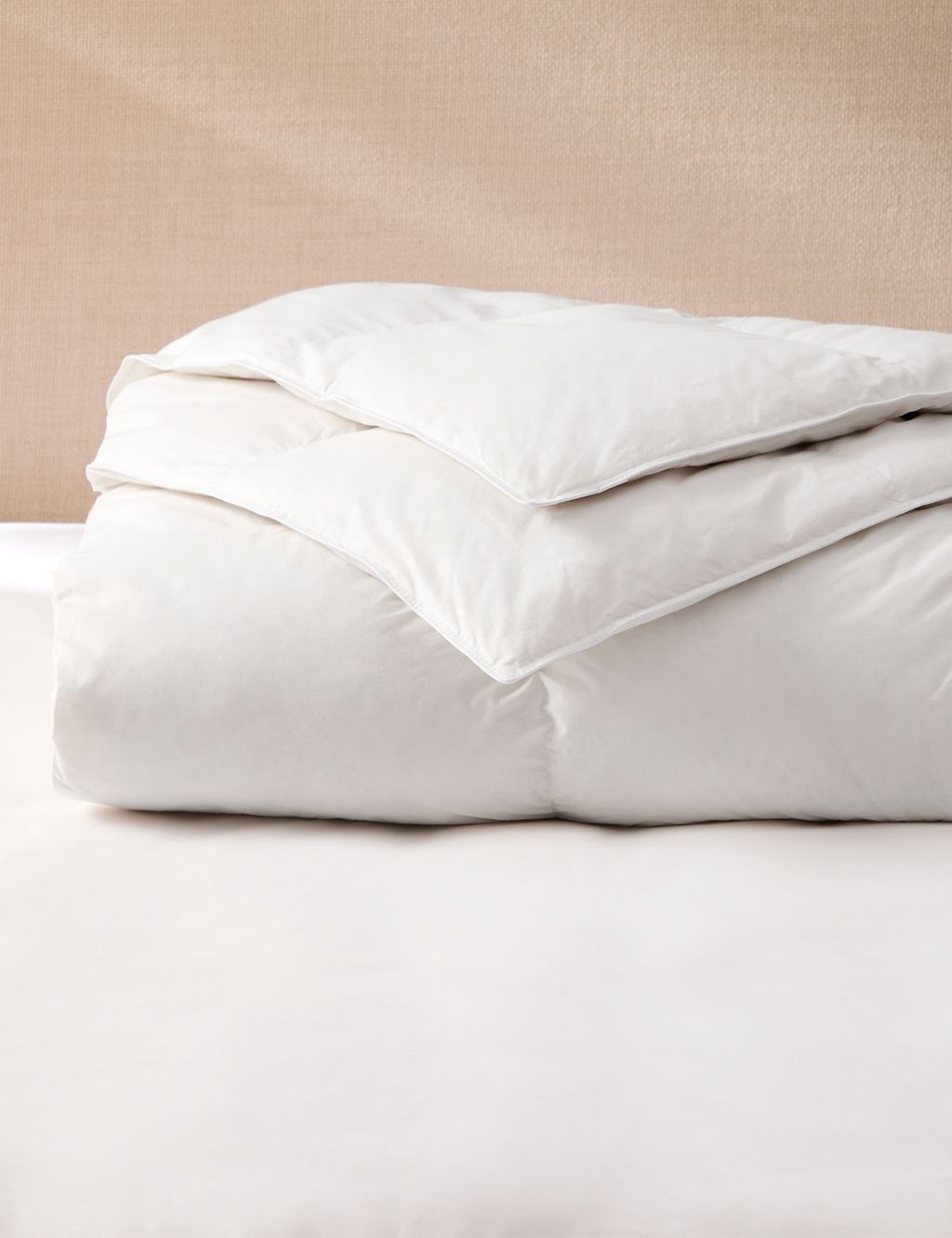 Duck Feather & Down 13.5 Tog Duvet 3 of 6