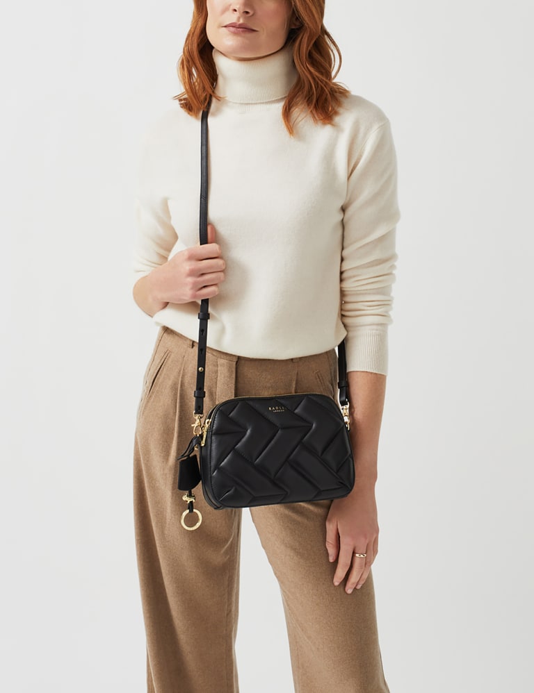 Dukes Place Leather Quilted Cross Body Bag Radley M S